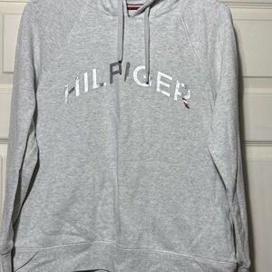 Tommy Hilfiger Light Gray Crewneck Sweatshirt with Logo